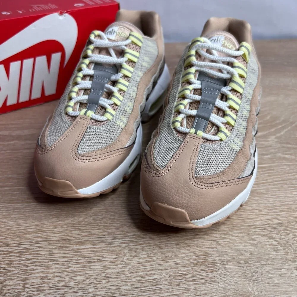 Nike Air Max 95 Bio Beige Luminous Green - Picture 8 of 8